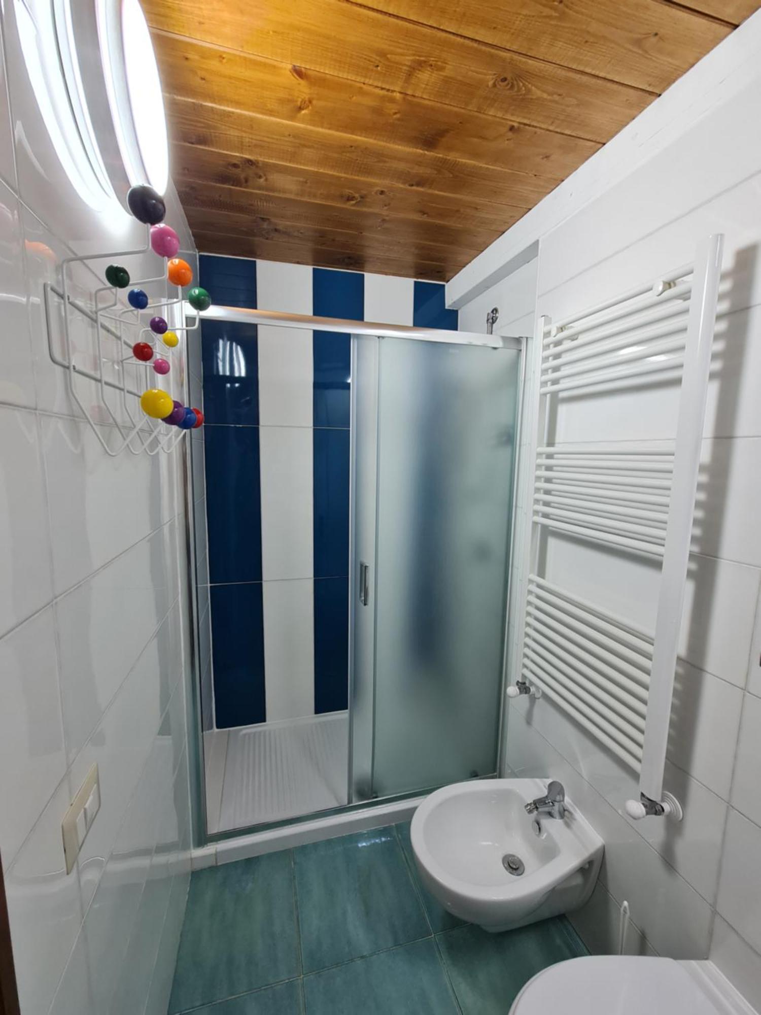 Solelunagaeta Pokoj fotografie